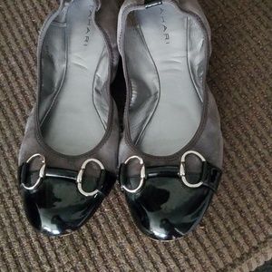 Tahari Flats size 8 Gray with Black Patent Toe Cap